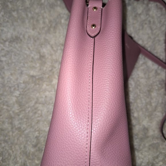 Coach Bucket Bag - Picture 6 of 7